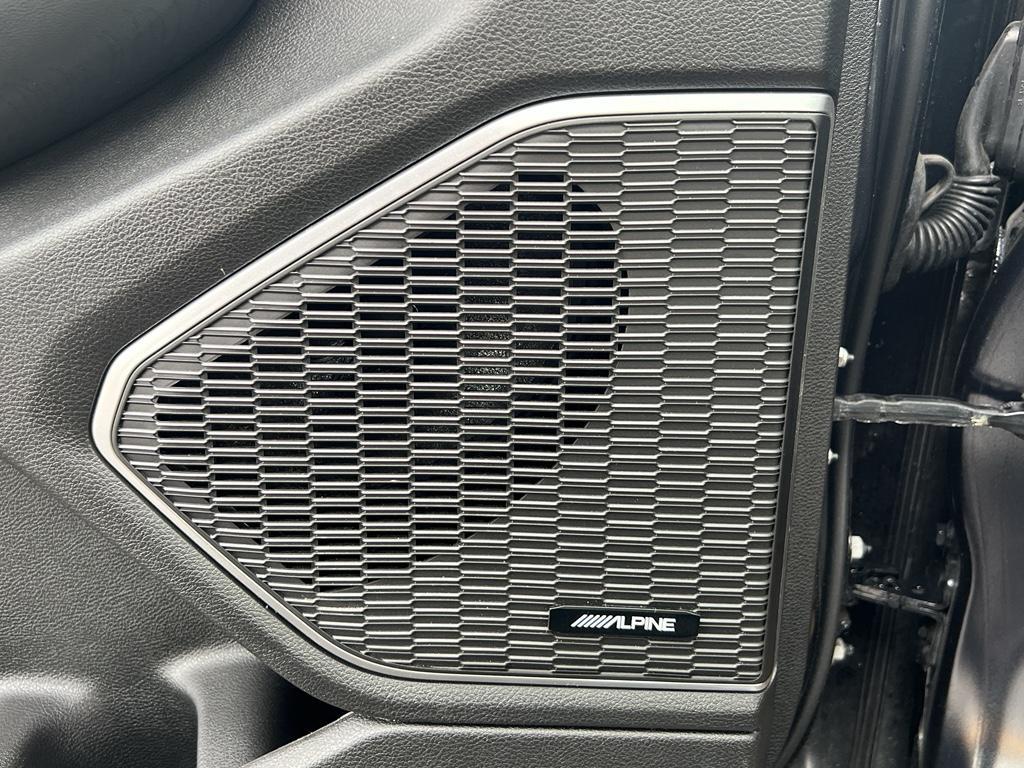 used 2024 Jeep Grand Cherokee car, priced at $36,799