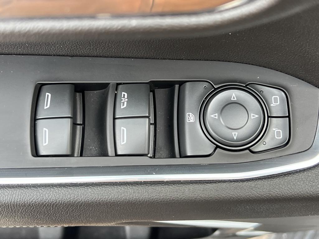 used 2023 GMC Sierra 1500 car, priced at $38,790