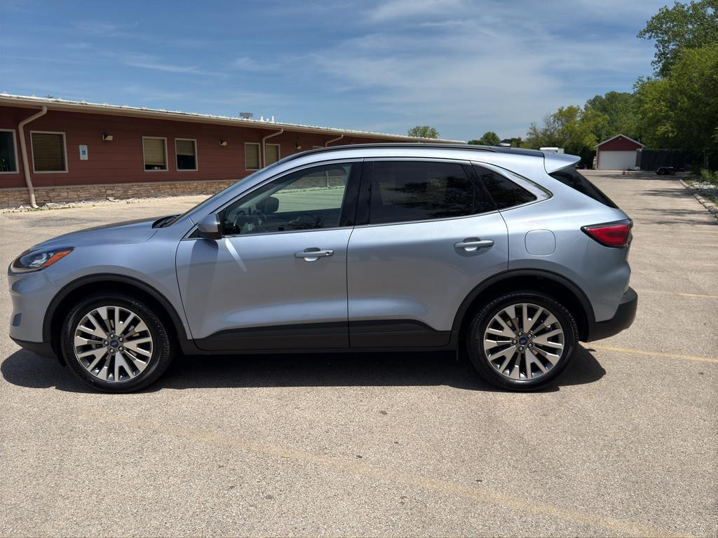 used 2022 Ford Escape car, priced at $18,990