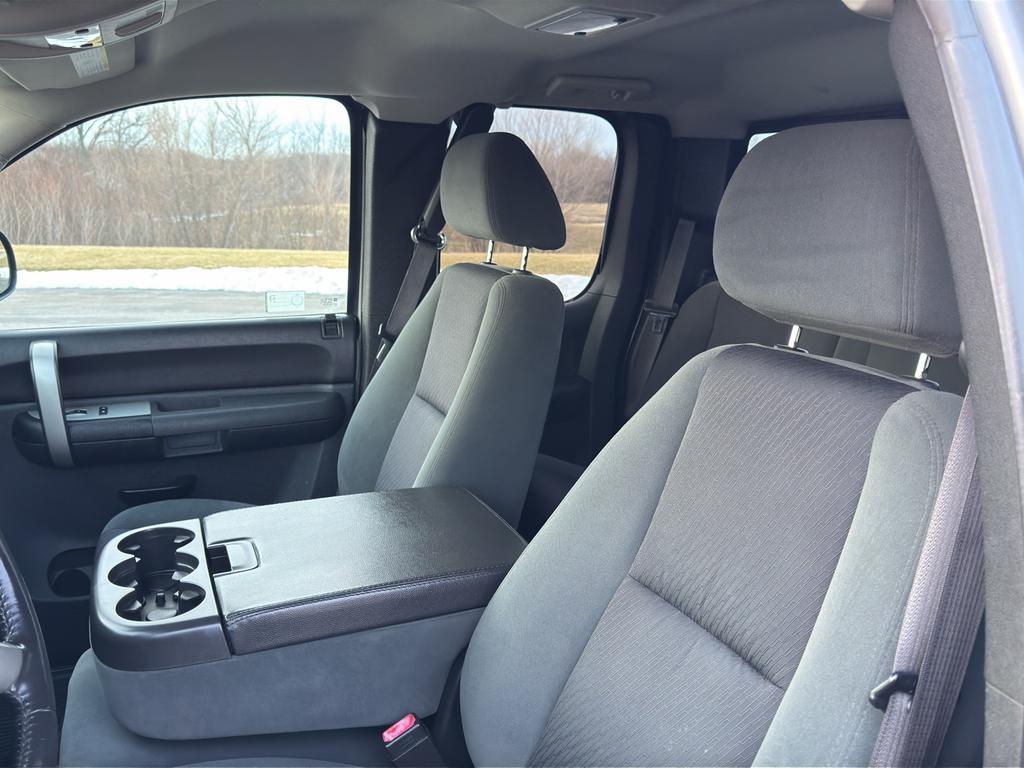 used 2009 Chevrolet Silverado 1500 car, priced at $14,995