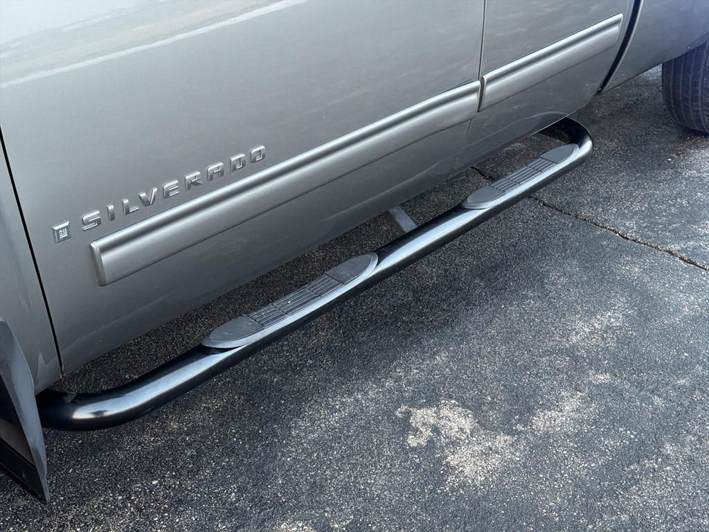 used 2009 Chevrolet Silverado 1500 car, priced at $14,995