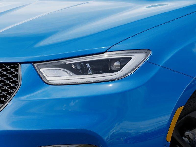 new 2026 Chrysler Pacifica car, priced at $52,779