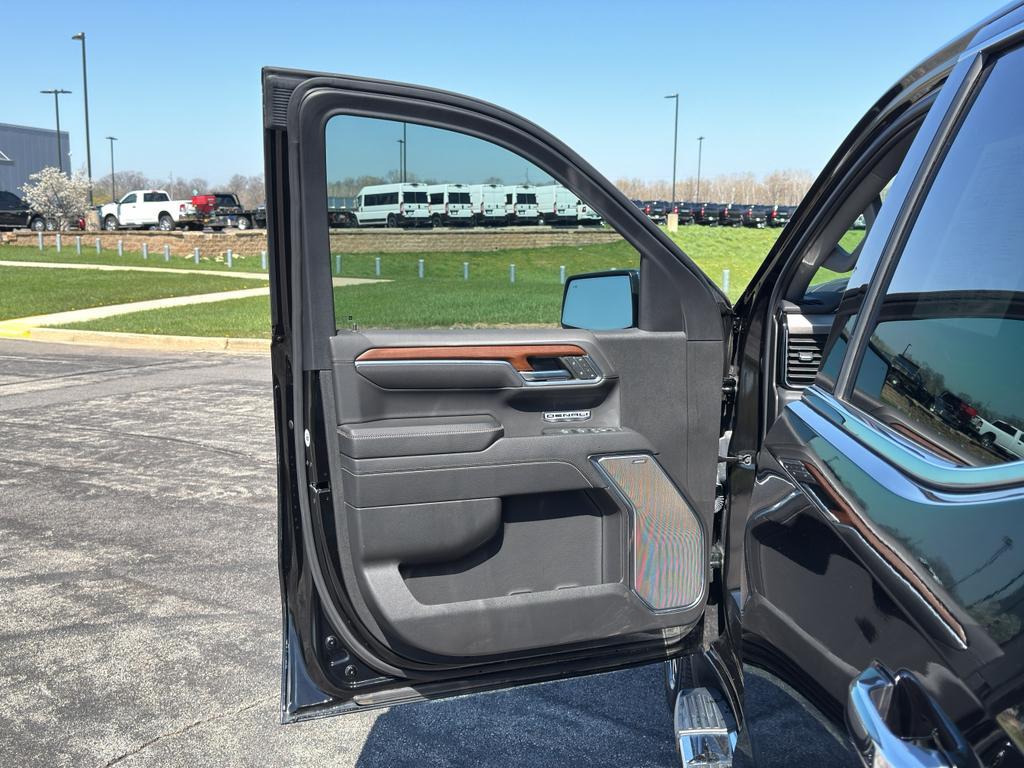 used 2023 GMC Sierra 1500 car, priced at $57,094