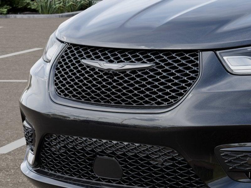 new 2026 Chrysler Pacifica car, priced at $52,878