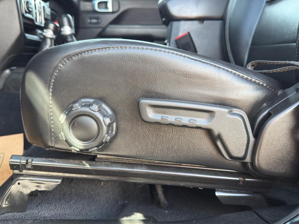 used 2019 Jeep Wrangler Unlimited car, priced at $29,798