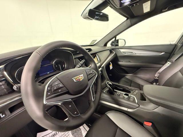 new 2026 Cadillac XT5 car, priced at $50,565