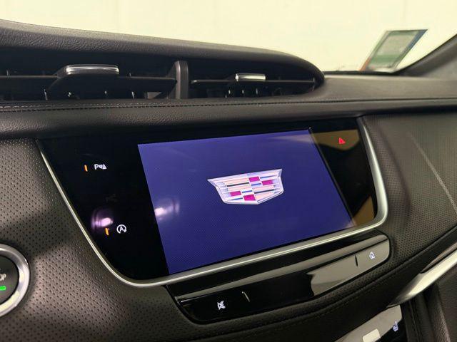 new 2026 Cadillac XT5 car, priced at $50,565