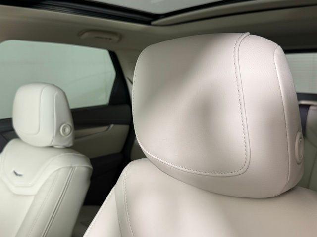 new 2025 Cadillac XT5 car, priced at $57,189