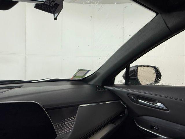 used 2025 Cadillac XT4 car, priced at $36,999