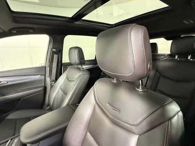 used 2023 Cadillac XT6 car, priced at $27,945