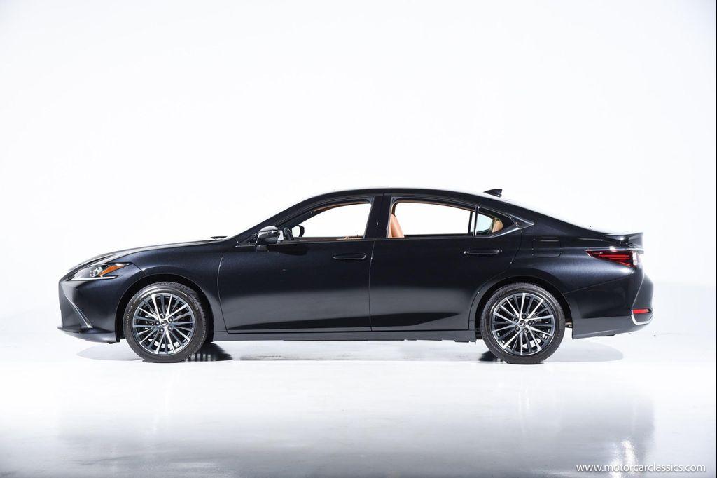 used 2024 Lexus ES 300h car, priced at $47,900