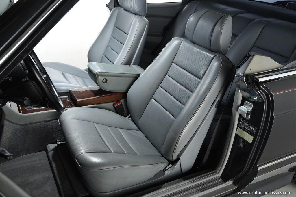 Mercedes-Benz S-Class view 23