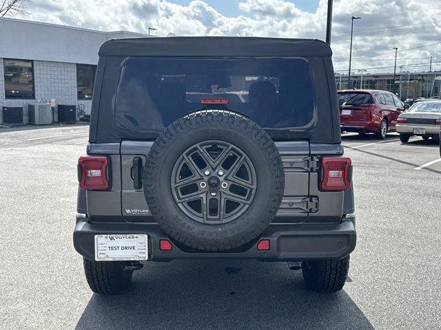 new 2026 Jeep Wrangler car, priced at $44,591