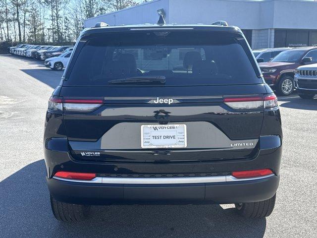 new 2026 Jeep Grand Cherokee car, priced at $46,495