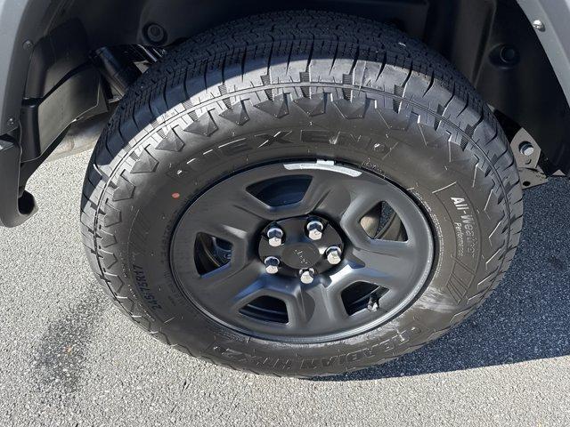 new 2026 Jeep Wrangler car, priced at $33,915