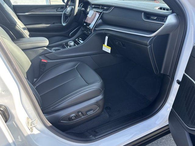 new 2025 Jeep Grand Cherokee car, priced at $35,480