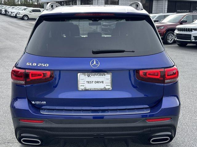 used 2022 Mercedes-Benz GLB 250 car, priced at $21,179