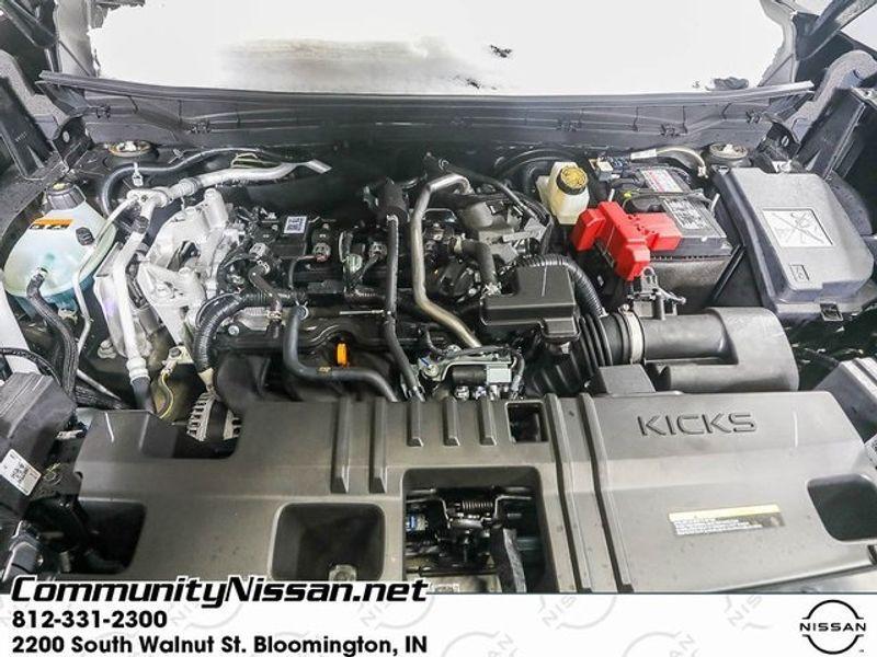 new 2025 Nissan Kicks car, priced at $27,086