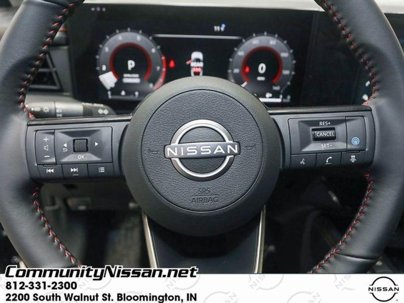 new 2025 Nissan Kicks car, priced at $27,086