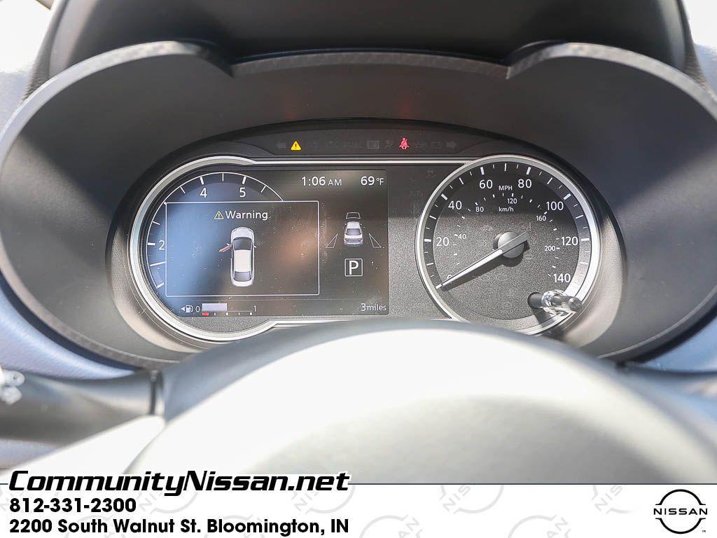 new 2025 Nissan Versa car, priced at $19,749
