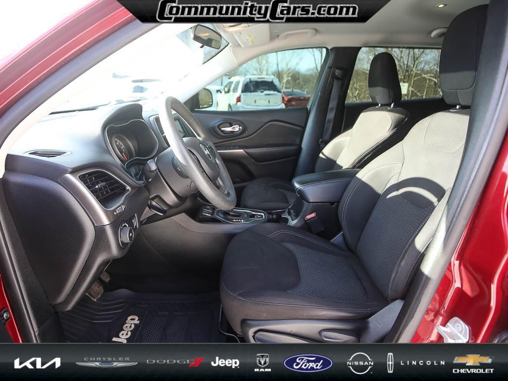 used 2019 Jeep Cherokee car, priced at $13,500