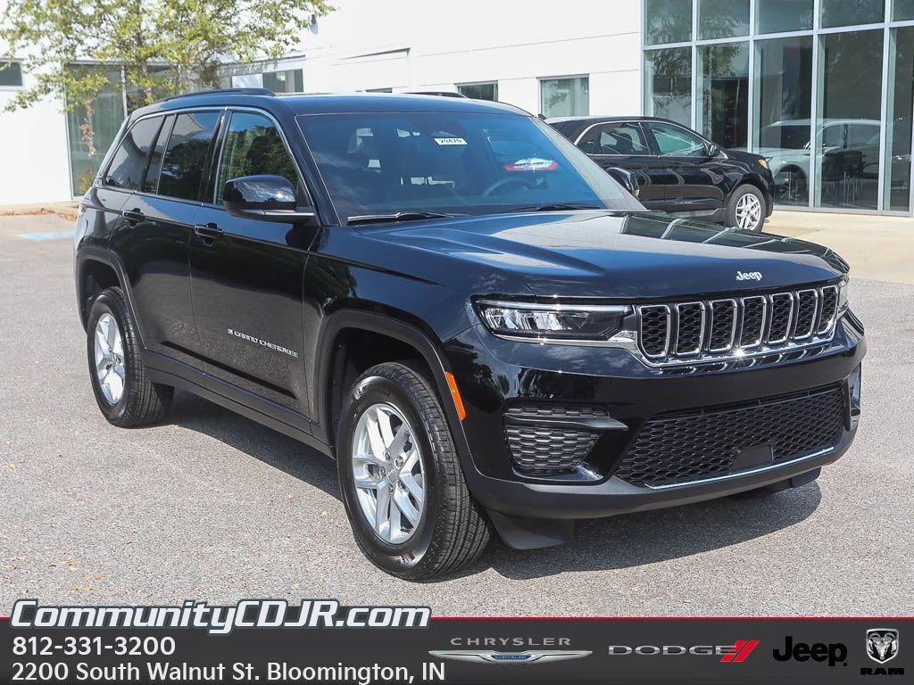 new 2025 Jeep Grand Cherokee car, priced at $39,900