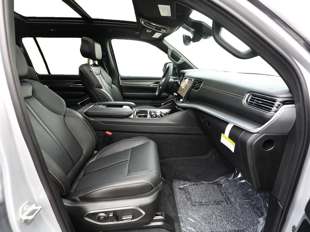 new 2026 Jeep Grand Wagoneer car, priced at $72,646