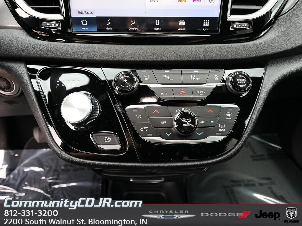 new 2026 Chrysler Voyager car, priced at $41,326