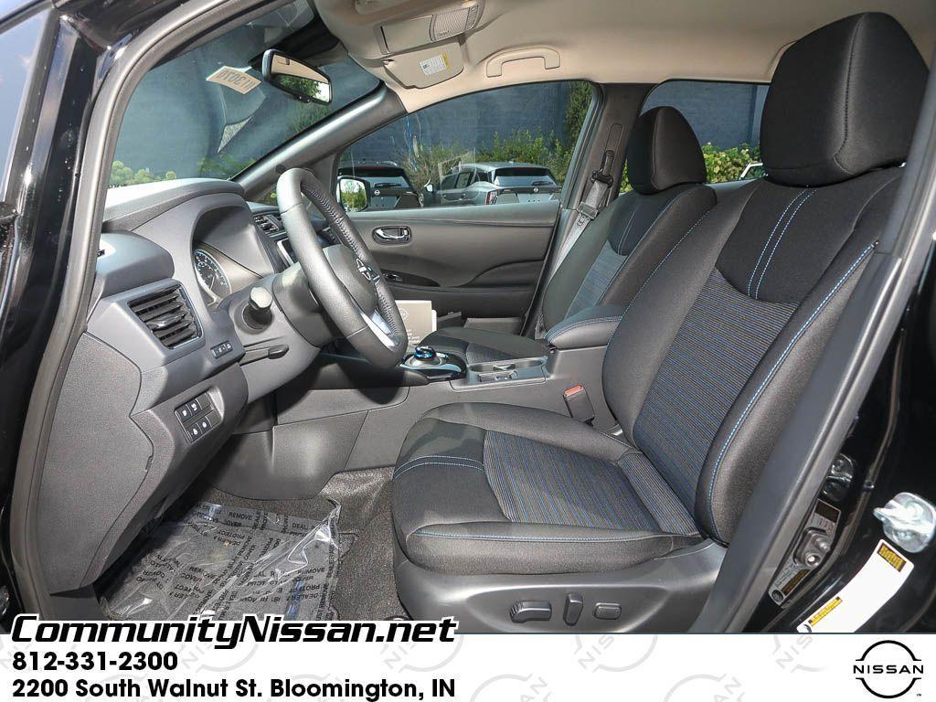 new 2025 Nissan Leaf car, priced at $28,680