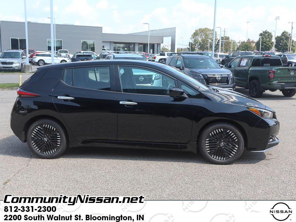 new 2025 Nissan Leaf car, priced at $28,680