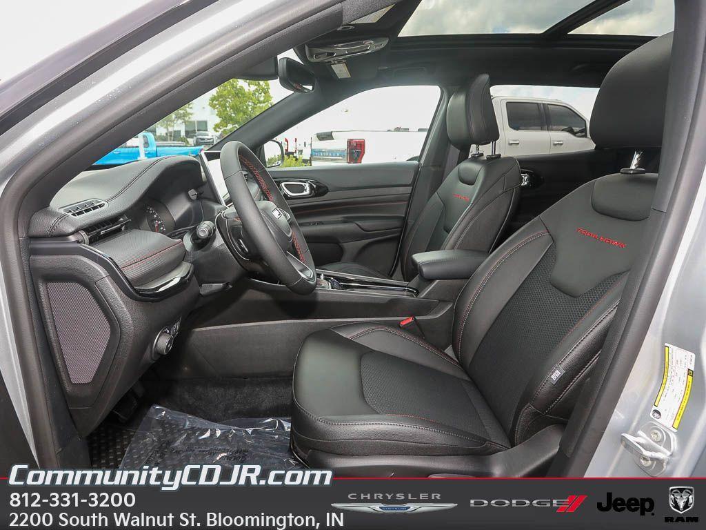 new 2025 Jeep Compass car, priced at $36,000