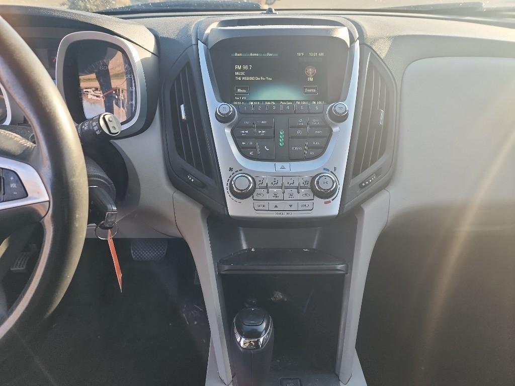 used 2017 Chevrolet Equinox car, priced at $7,000