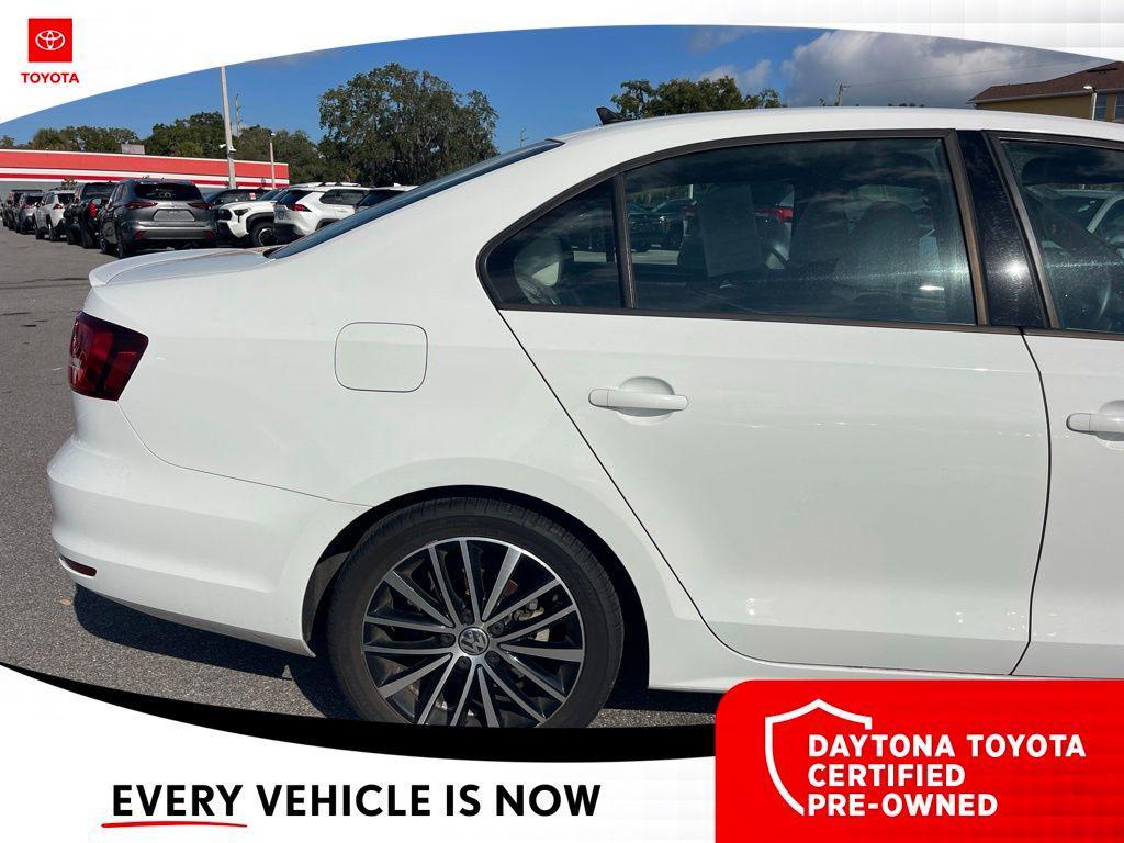 used 2015 Volkswagen Jetta car, priced at $10,000