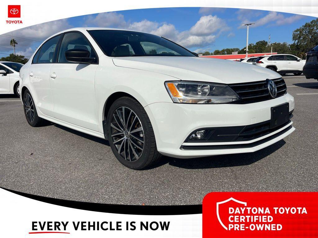 used 2015 Volkswagen Jetta car, priced at $10,000
