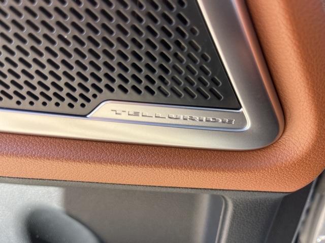 used 2025 Kia Telluride car, priced at $44,990