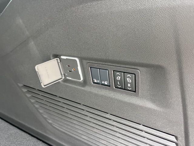 new 2026 Chevrolet Suburban car, priced at $91,019