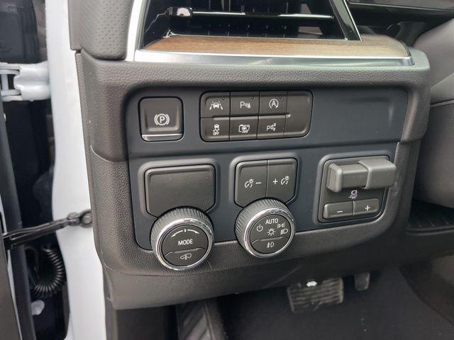 new 2026 Chevrolet Suburban car, priced at $91,019