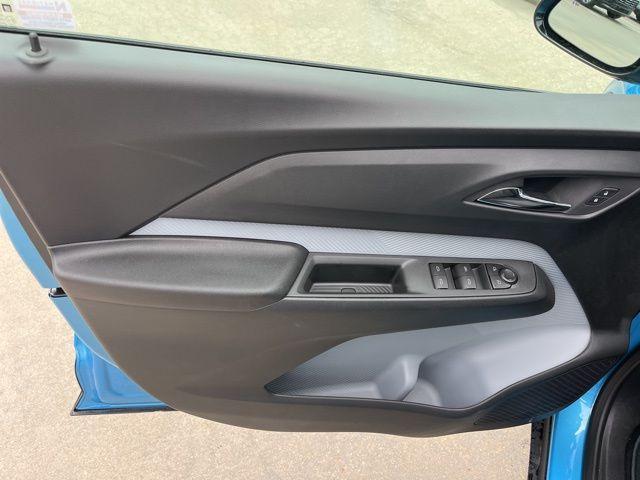 new 2027 Chevrolet Bolt car