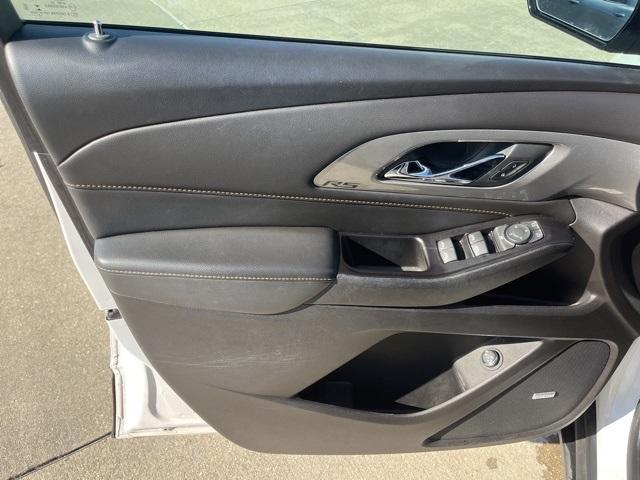 used 2020 Chevrolet Traverse car, priced at $22,990