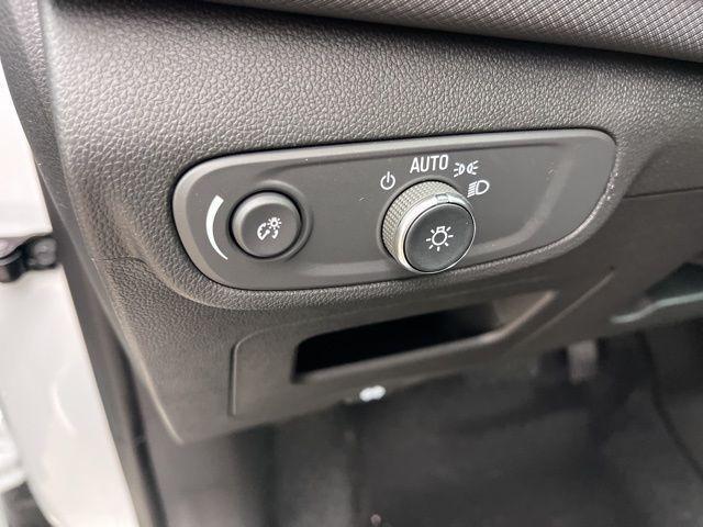 new 2026 Chevrolet TrailBlazer car, priced at $29,889