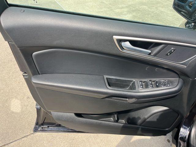used 2023 Ford Edge car, priced at $22,990