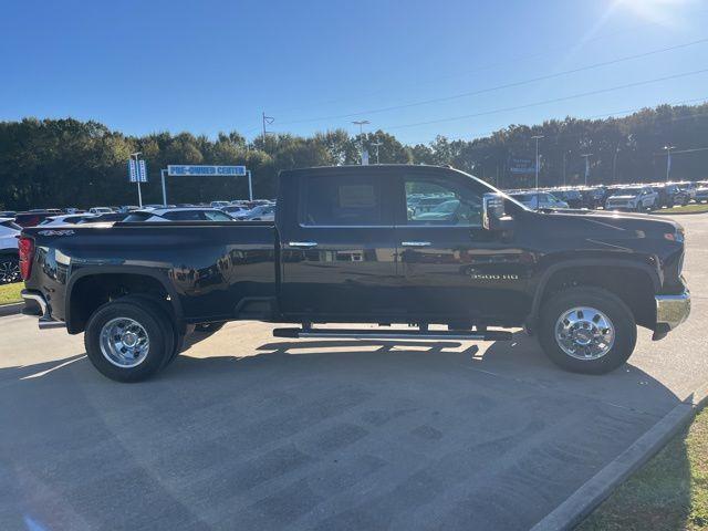 new 2026 Chevrolet Silverado 3500 car, priced at $81,684