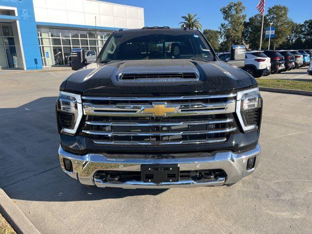 new 2026 Chevrolet Silverado 3500 car, priced at $81,684