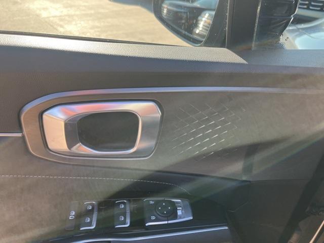 used 2021 Kia Sorento car, priced at $24,990