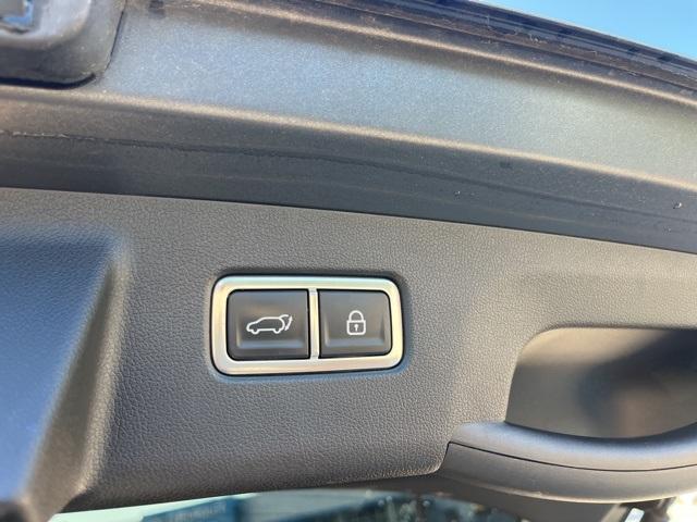 used 2021 Kia Sorento car, priced at $24,990