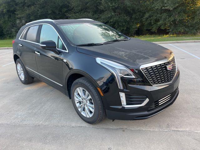 new 2025 Cadillac XT5 car, priced at $41,935