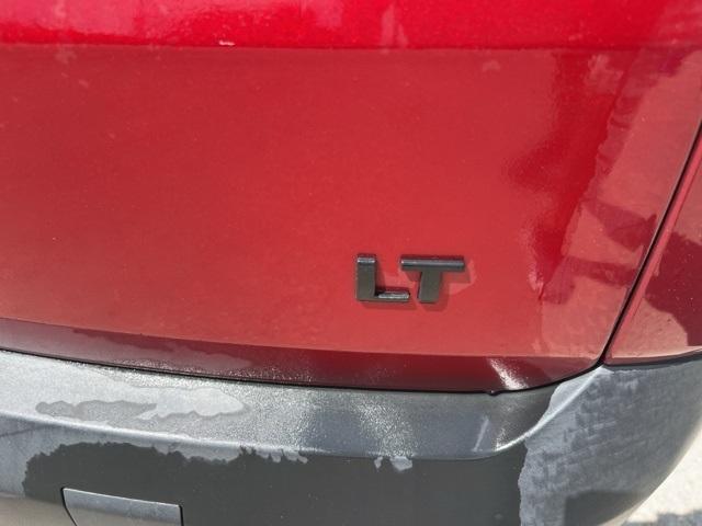 used 2023 Chevrolet Traverse car, priced at $26,490