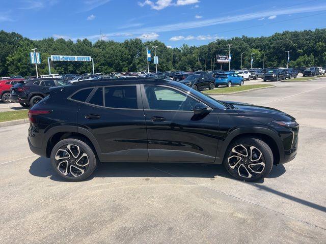 new 2026 Chevrolet Trax car, priced at $27,030