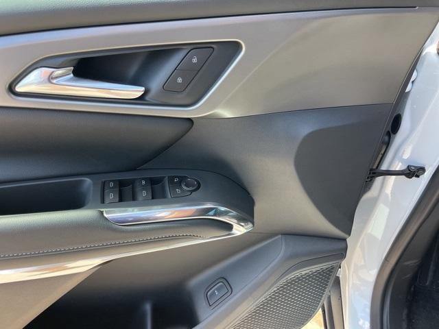 new 2026 Chevrolet Traverse car, priced at $41,739