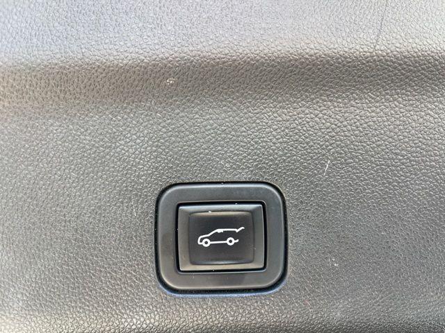 used 2023 Chevrolet Tahoe car, priced at $45,490